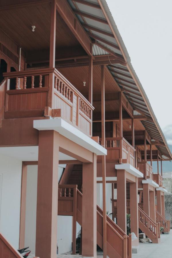 Granada Inn Palu Exterior foto