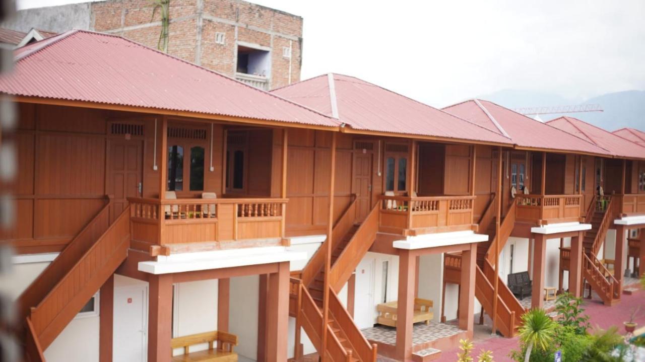 Granada Inn Palu Exterior foto